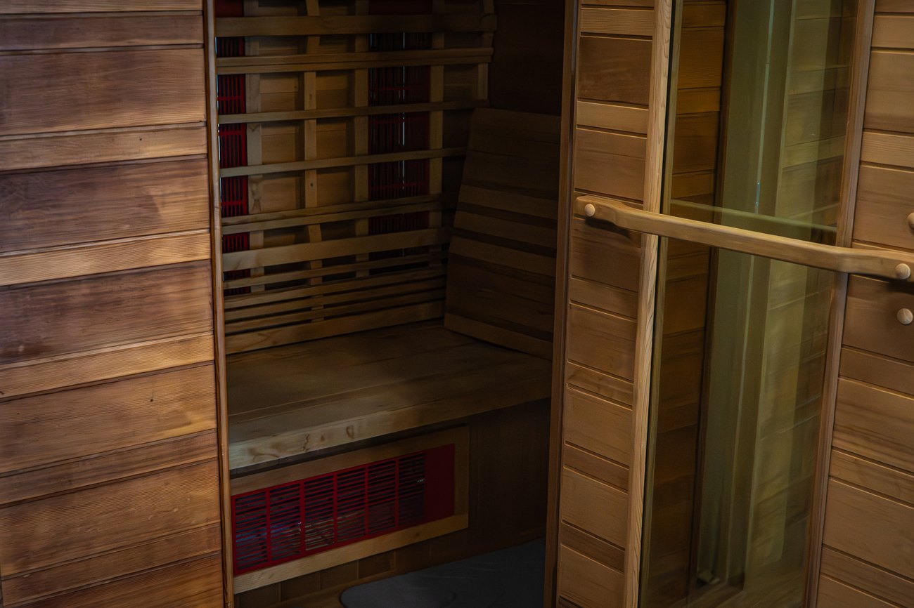 Red Light Infrared Sauna at Fitness Covered